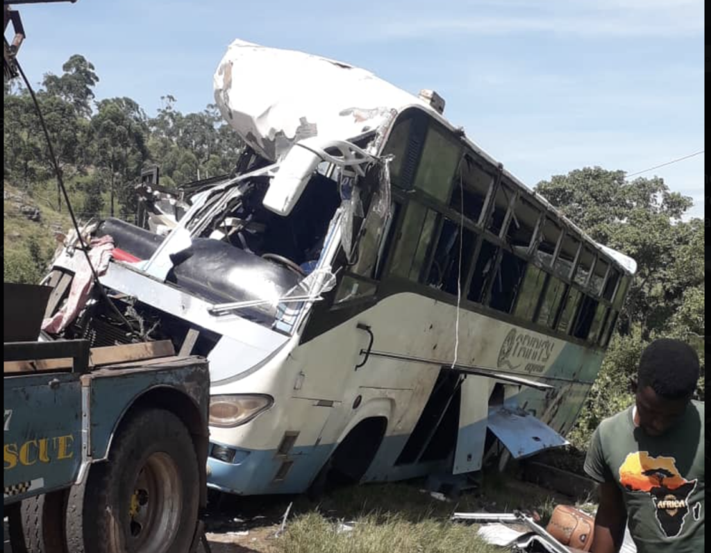 20 injured as two buses collide in Ntungamo - Nkumba University News