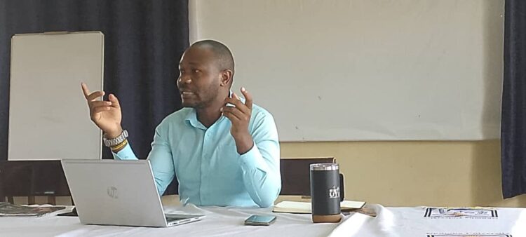 Luwemba encourages journalism students to consider tourism reporting