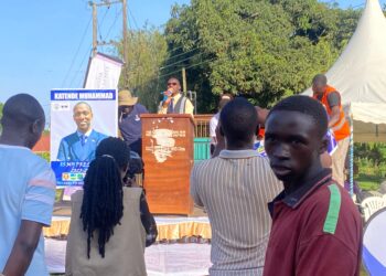 Students Weigh Options as Guild Presidential Candidates Present Manifestos