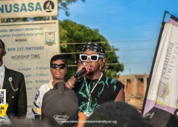 Beeni Gunter while on stage // Joshua Baleete- Nkumba News