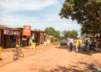 Bwaise road where most students have established small scale businesses // courtesy photo