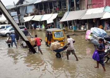 Heavy Winds on Lake Victoria’s Kasenyi Landing Site Cause Chaos for Fishermen