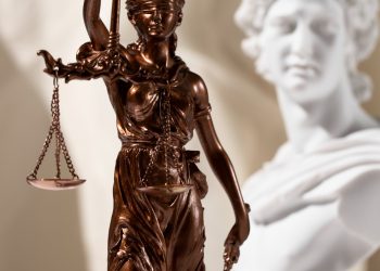 When Lady Justice Sees